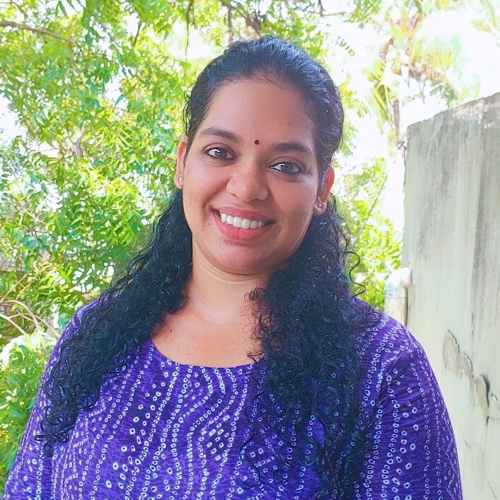 Shirividhya giving review about AeglePro physiotherapy software